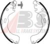 FORD 4083897 Brake Shoe Set